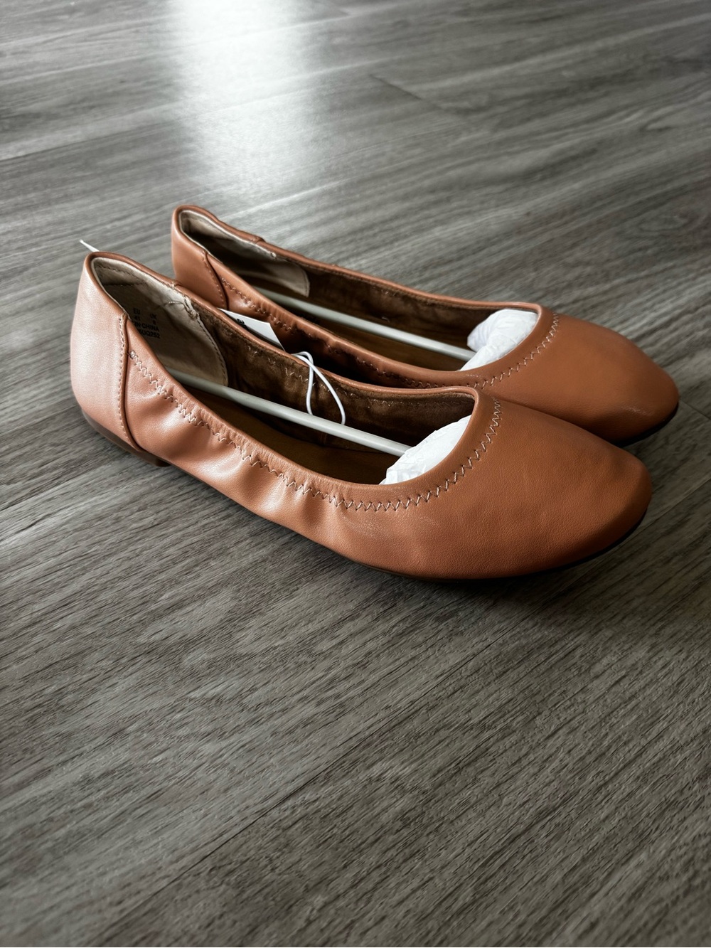 Women’s Brown Leather Flats